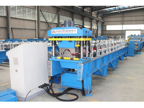 Simple formant la machine de poinçonnage Ridge Cap Rouleau