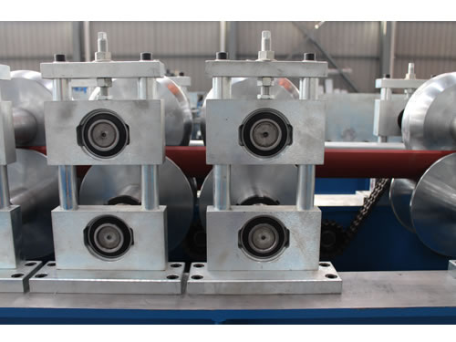 Square / Round Water Pipe Gutter pain formant la machine